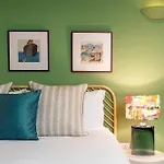 Veeve - The Lancaster Gate Mews House