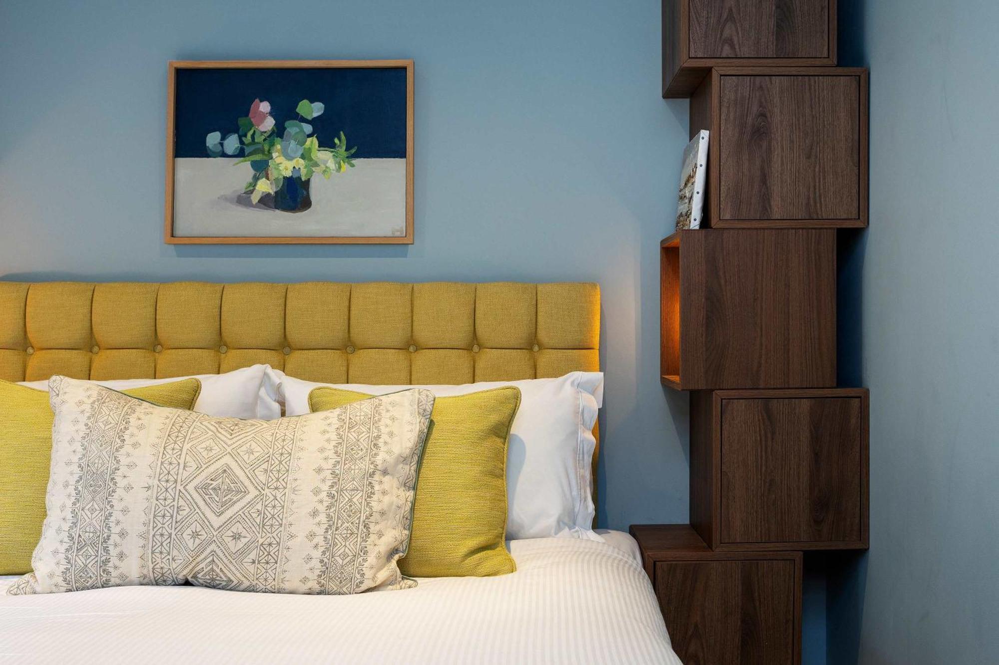 Veeve - The Lancaster Gate Mews House Holiday home *